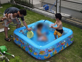 プール